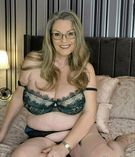 glamgran56 star high quality pic