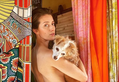 Teri Wyble exclusive model photos