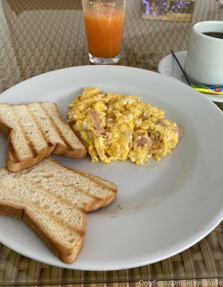 LaceyDuvalle star perfect galleries