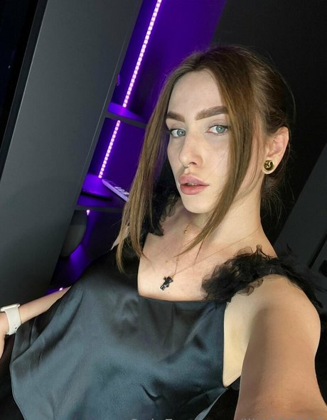 lilu666999 pornstar nudes pics