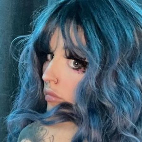 LyleeLylee naked star pics