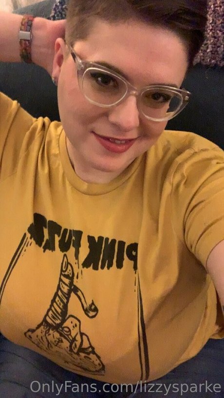 lizzysparke model porn image