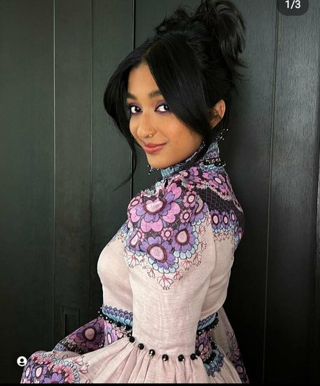 Maitreyi Ramakrishnan perfect star photo