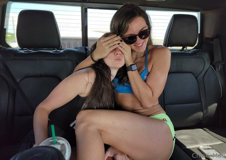 chloe mae model hot images