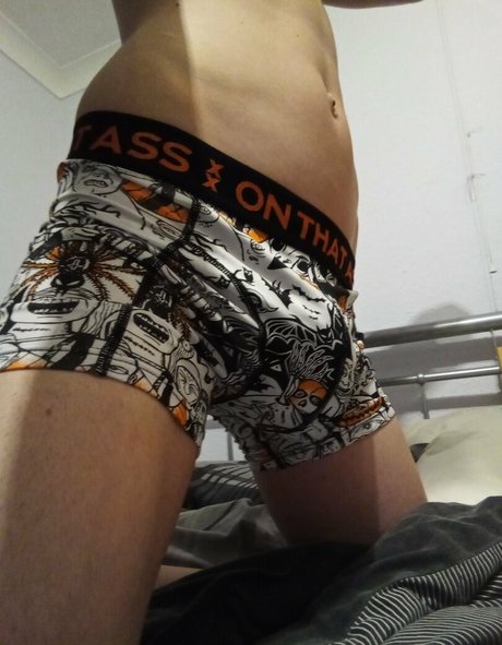 tomaaa nude actress gallery