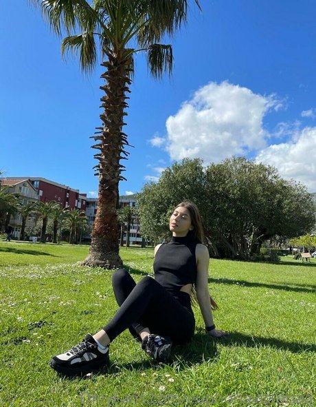 euphoriavictoriaa free model pictures