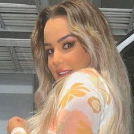 karinairby model top pics