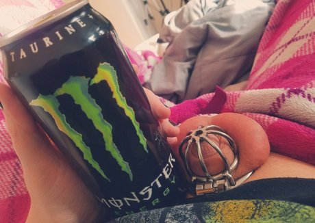 BoringKate star nude img