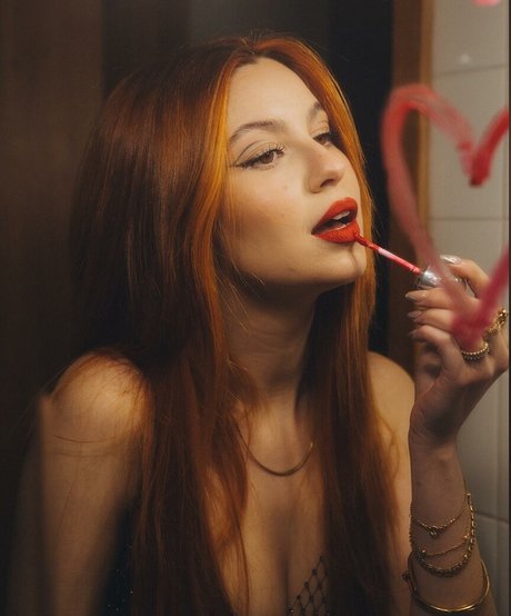 Beatriz Braz pornstar adult pic