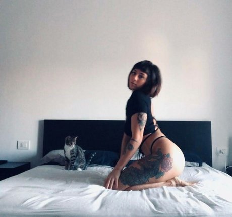 loanasand star nude gallery