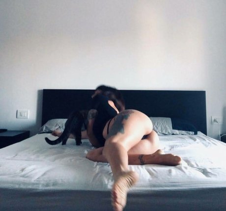 loanasand sex actress pics