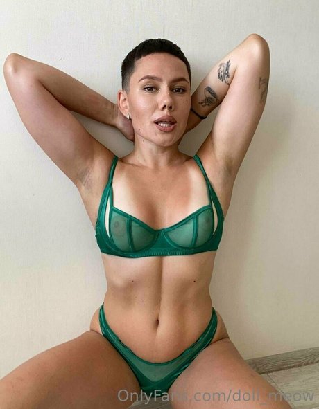 doll meow pornstar sexy photos