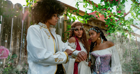 varsenexfree star best pics