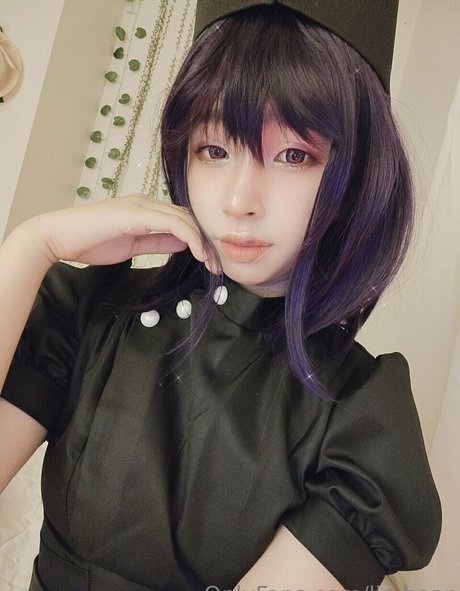 Emiliabear star nude gallery