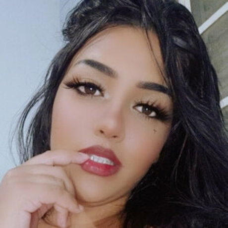 Carolina Styles porn model photos