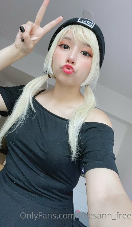 idlesann free model perfect pic