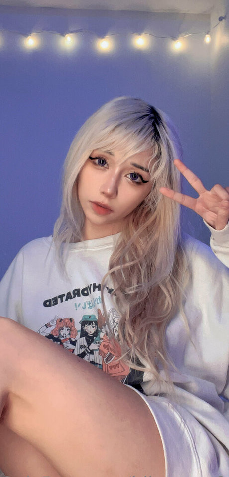 idlesann free hot pornstar pictures