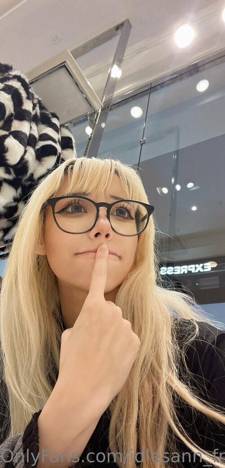 idlesann free top model pictures