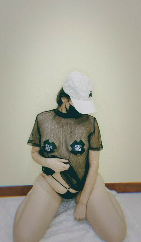 Moji3693 sex pornstar archive