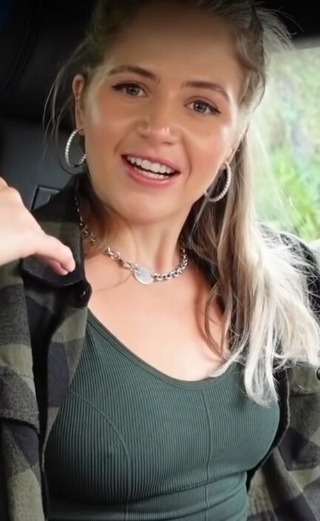 Collete Davis star pornographic picture