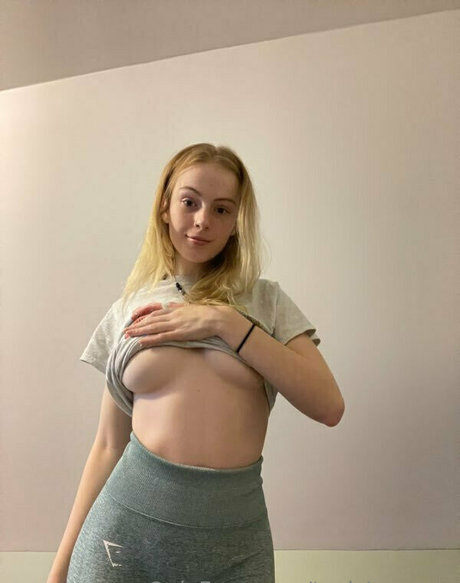 toxictauruss adult star images