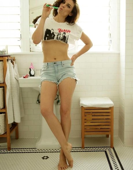 Laren Cohen actress images