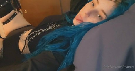 matney sexy model img