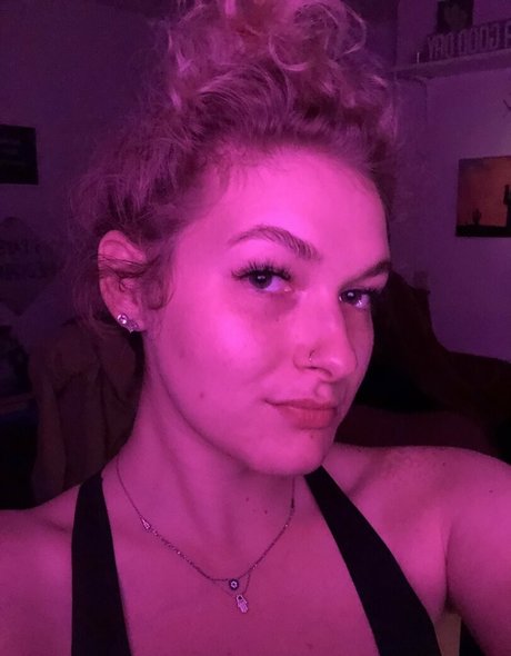 lilithjewel adult actress img