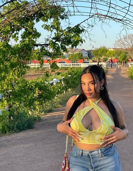 sofialoco18 porn actress image