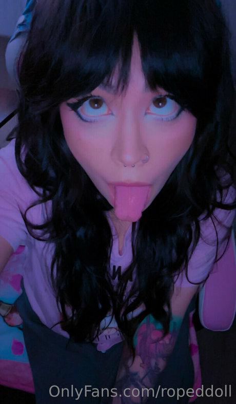 ropeddoll top actress gallery