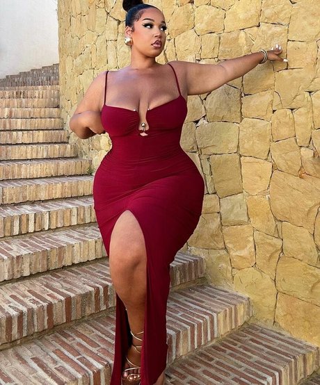 MissAssi exclusive pornstar img