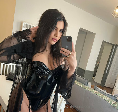 gabrielarigo nudes model img