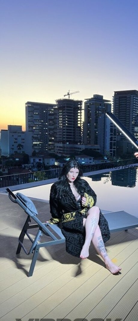 Rafaelaeu perfect actress pictures