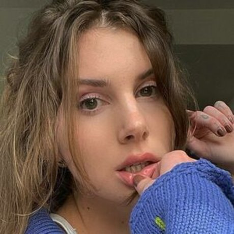 Josiexmoon nude actress photo