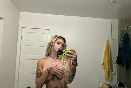 Kgraced nudes actress picture