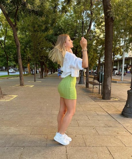 Giulia Nassa nude actress gallery