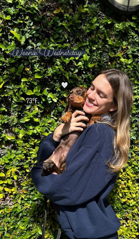 Betsy Alvarez star nude images