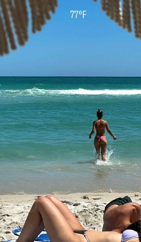 Betsy Alvarez high quality pornstar images