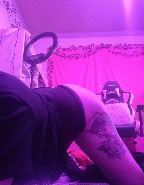 vixxenvalkyrie free actress photo