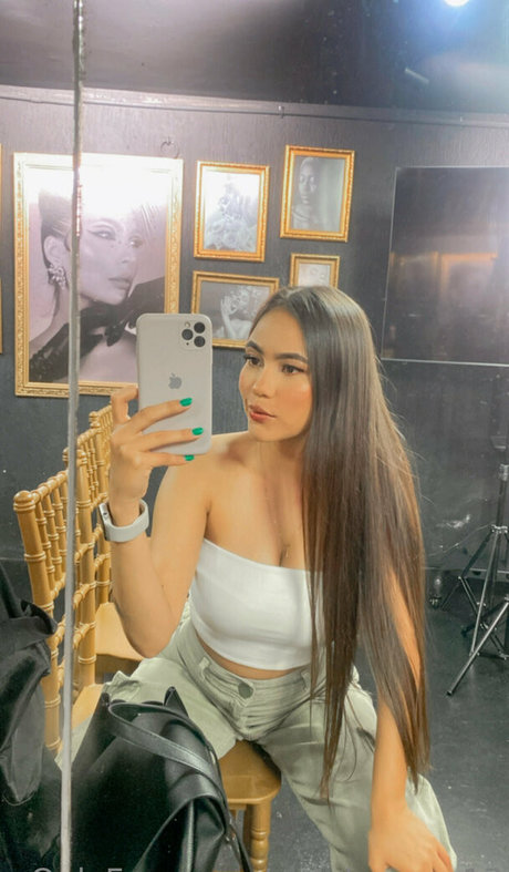 natalyreyes13 best model pics