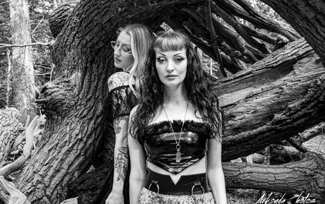 laceandleashes pornstar top picture