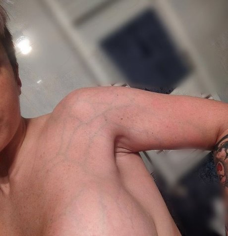 Sary Nekuro nudes star picture