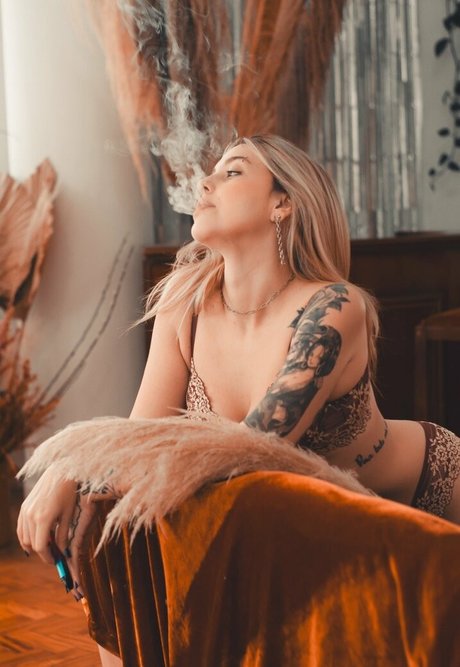 Brubrun1nha star nude photos