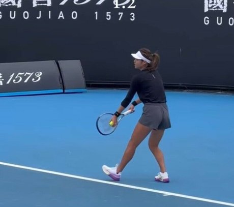 Emma Raducanu actress pictures