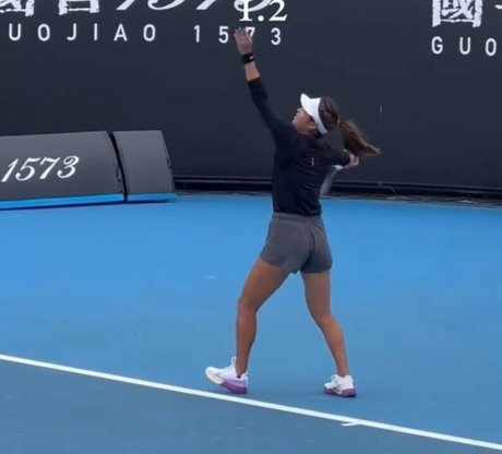 Emma Raducanu star hd pics