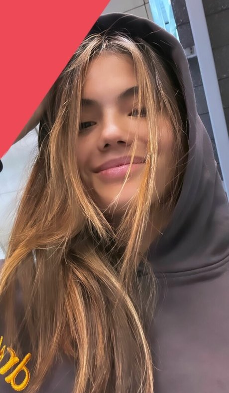 Emma Raducanu high quality star photos