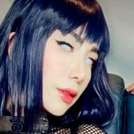 Mumusiraneitor star sexy photos