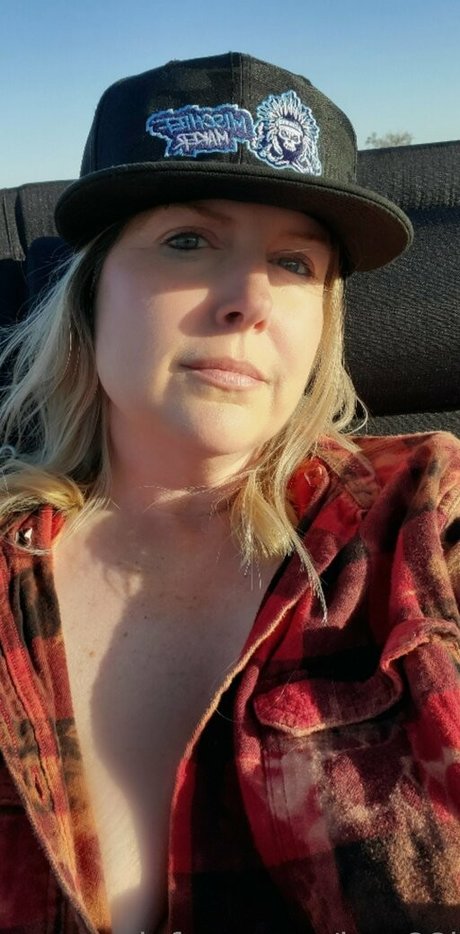 bee88i star sexy pictures