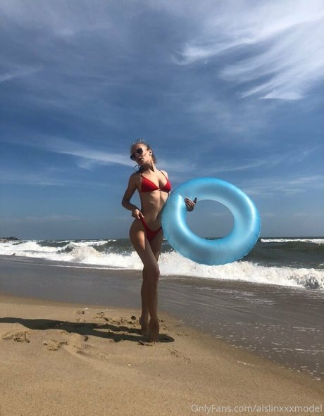 aislinxxxmodel pornstar beautiful photos