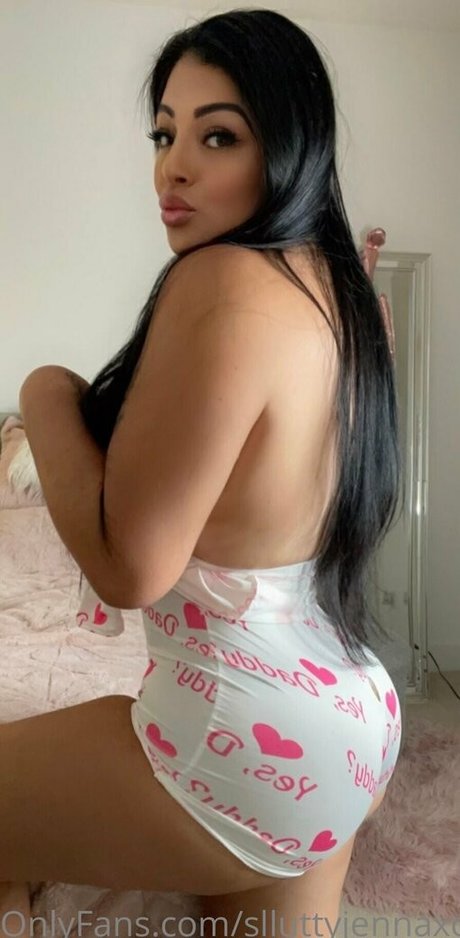 thickbaddie jenna pornographic model pictures